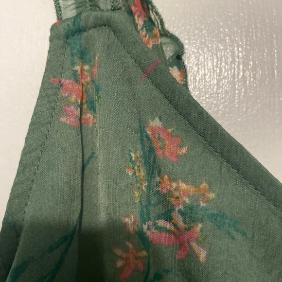 Vera Moda summer  top - Picture 2 of 4